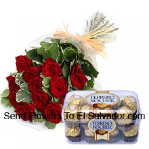 16 Pcs Ferrero Rochers con Encantadoras 12 Rosas Rojas