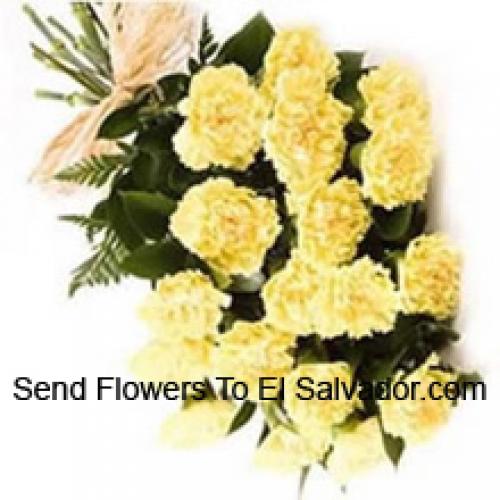 Cute 18 Yellow Carnations