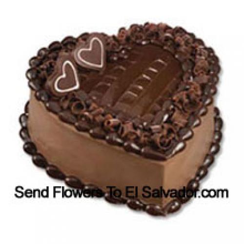 1 Kg Heart Chocolate Cake