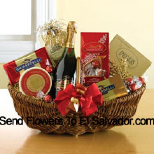 Traditional Snack and Wine Hamper